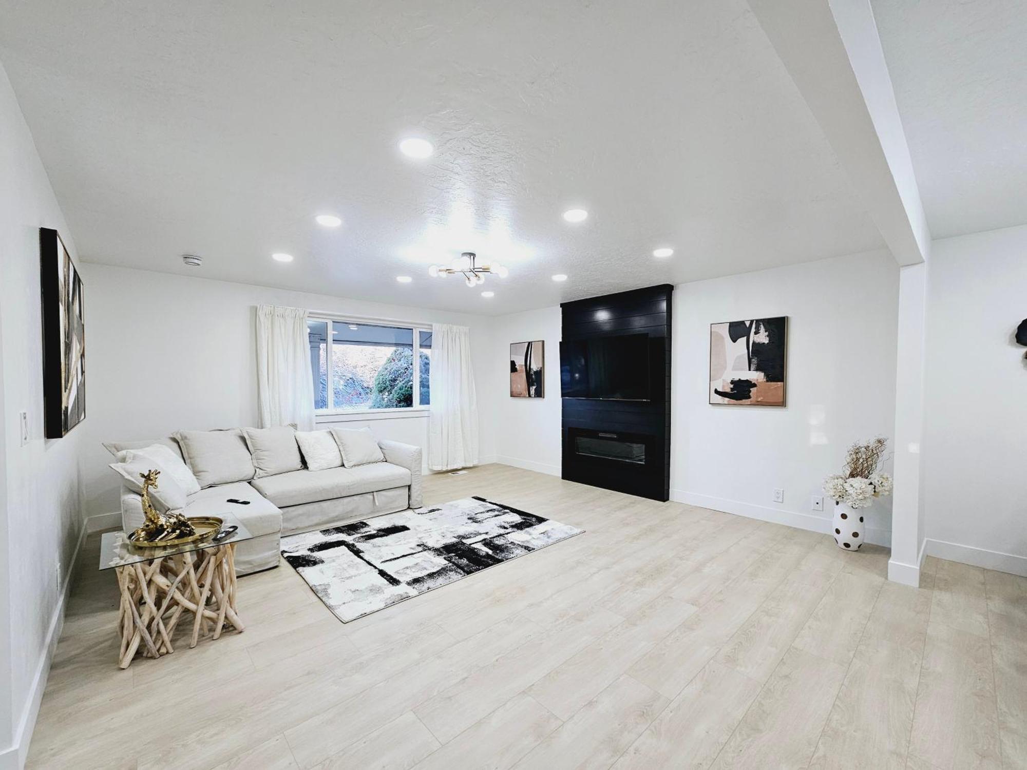 Luxury Getaway Close To Skiing Hiking In Slc Sandy